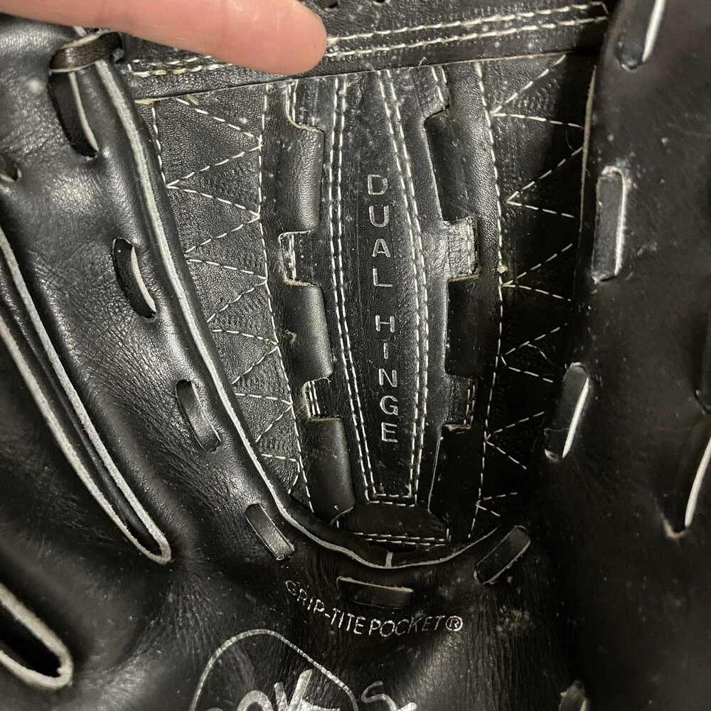 Vintage Wilson Roger Clemens 20K Baseball Glove Mens Small Black A2116 Pitcher